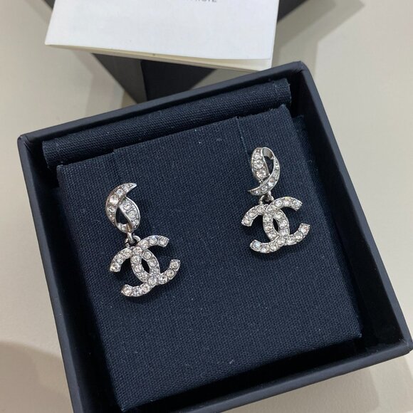 Authentic Chanel Crystal Pavé CC Dangle Earrings - Picture 1 of 9